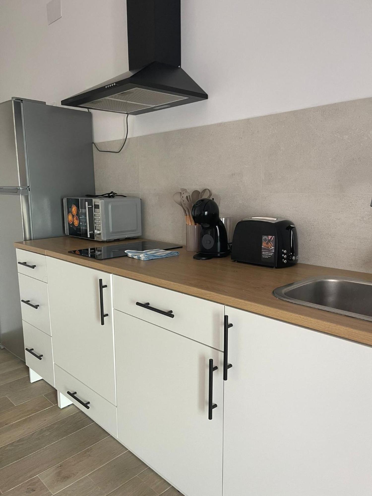 Apartamentos Matilda 科尼尔-德拉弗龙特拉 外观 照片