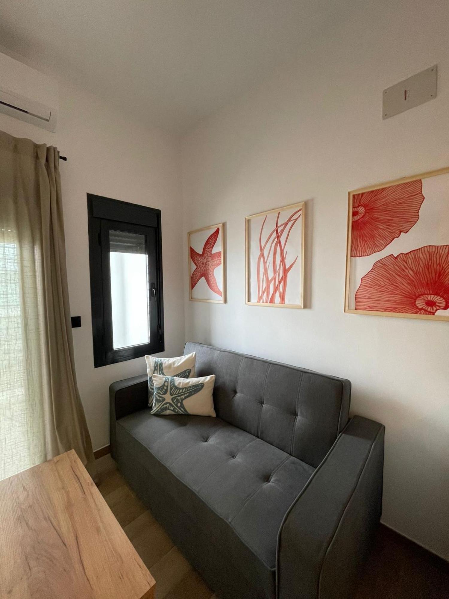 Apartamentos Matilda 科尼尔-德拉弗龙特拉 外观 照片